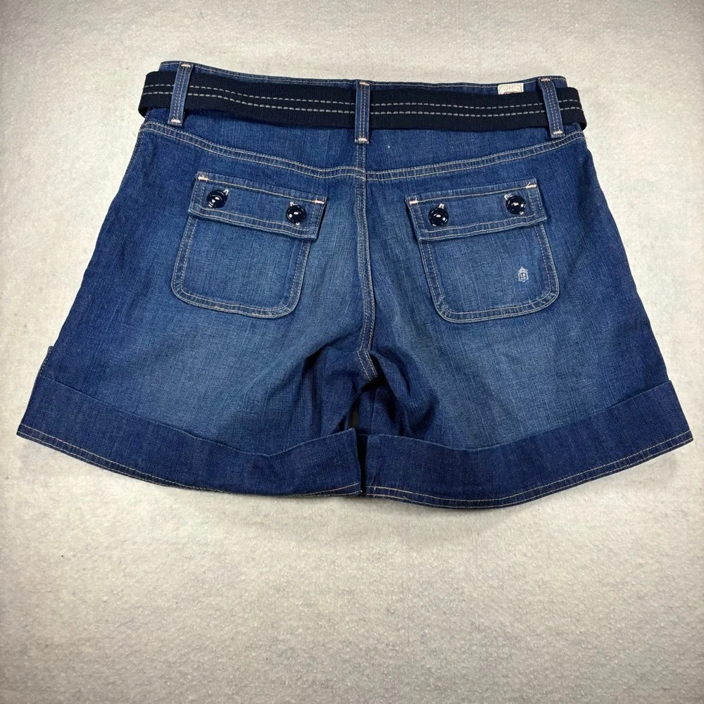 Levi’s Women’s Y2K Tab Twills Denim Shorts Size 6 With Belt Navy Cuffed Hem - Picture 4 of 6